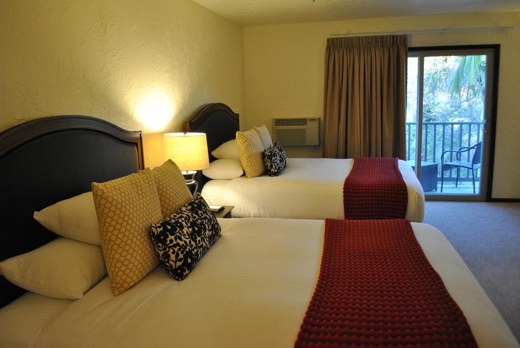 Palmoro House Hotel Santa Barbara Phòng bức ảnh