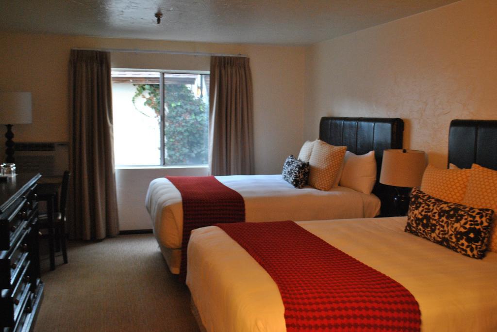 Palmoro House Hotel Santa Barbara Phòng bức ảnh